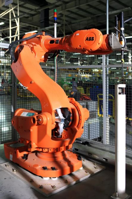 福田康明斯荣获2020全球先进制造业“灯塔工厂”供应链典范称号 创新驱动，塑造行业标杆